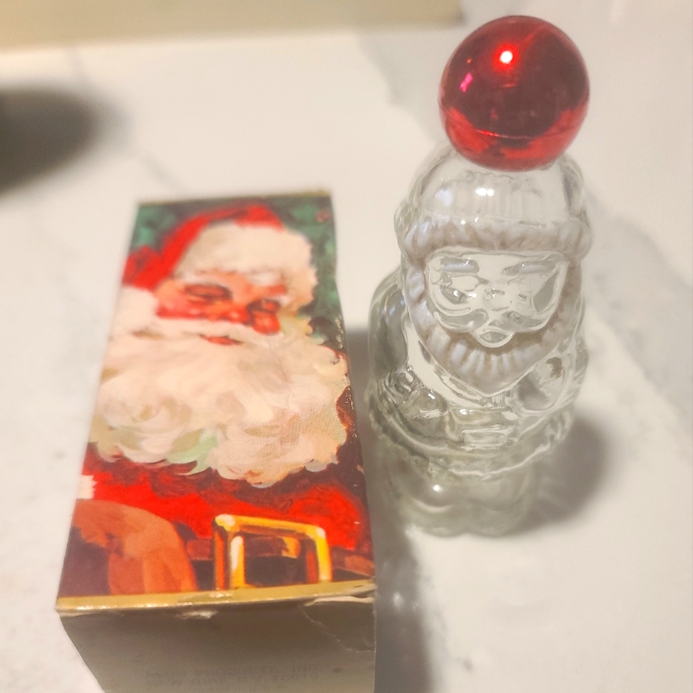 VINTAGE Avon Jolly Santa Here's my heart empty Cologne bottle with box